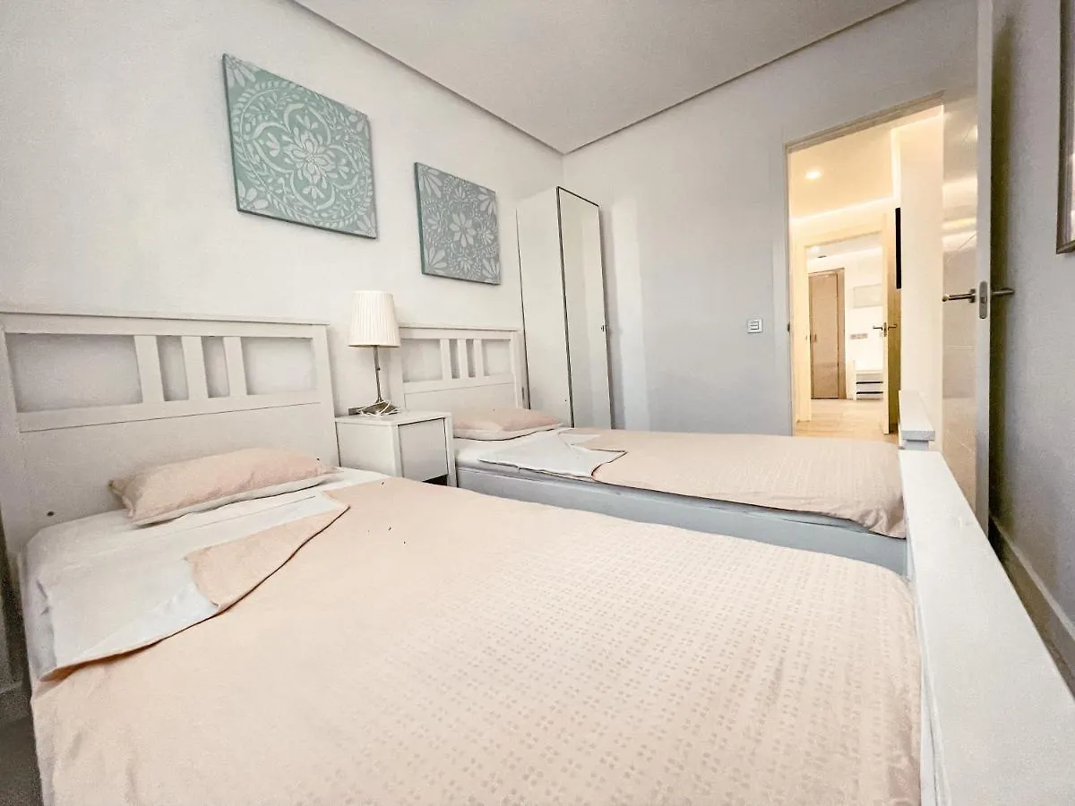 3-Bed Flat, Ocean Garden, Heated Pool Parking 0*, Costa Adeje (Tenerife)